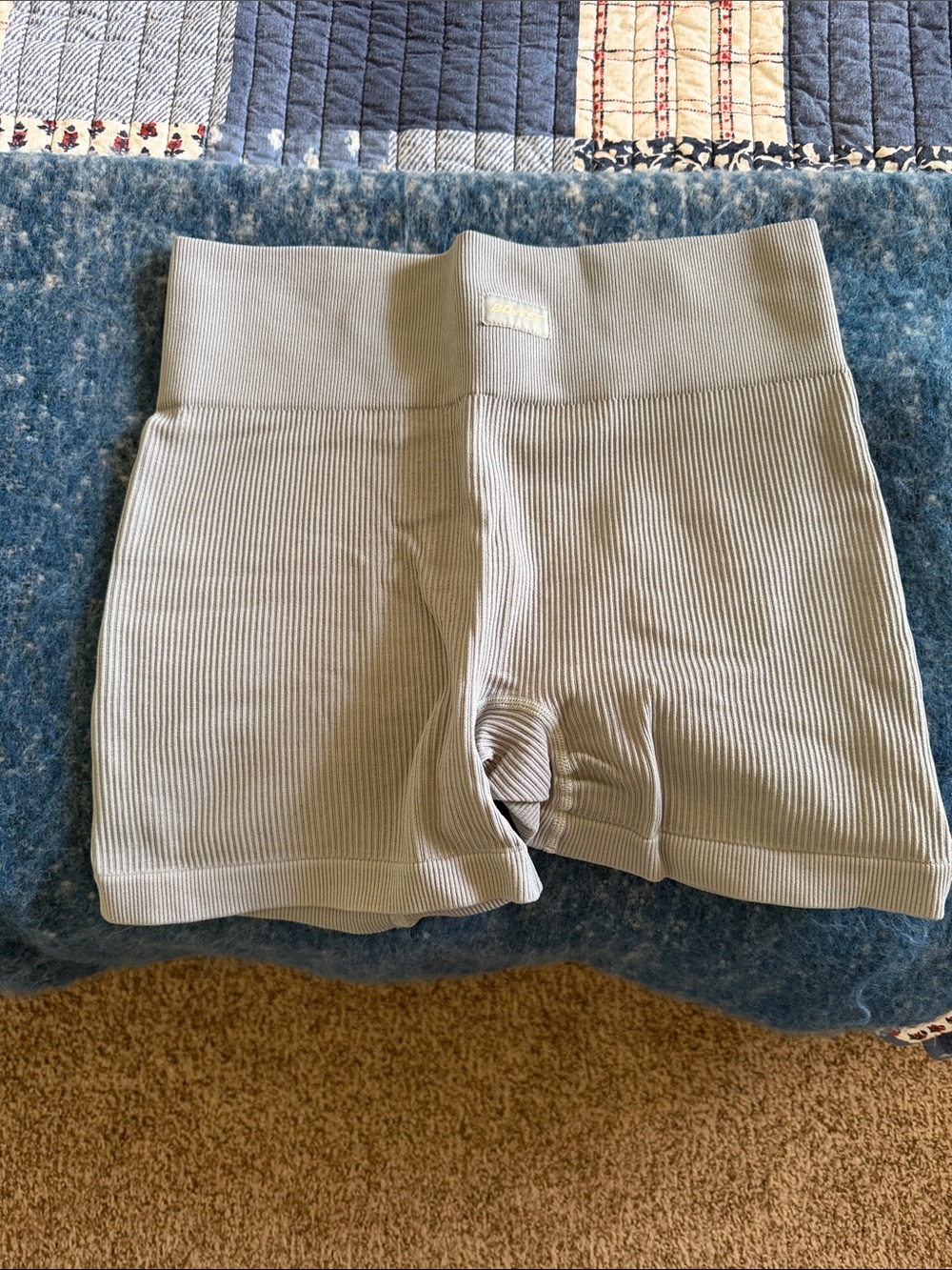 Ribbed High-Waist Bike Shorts — Light Gray